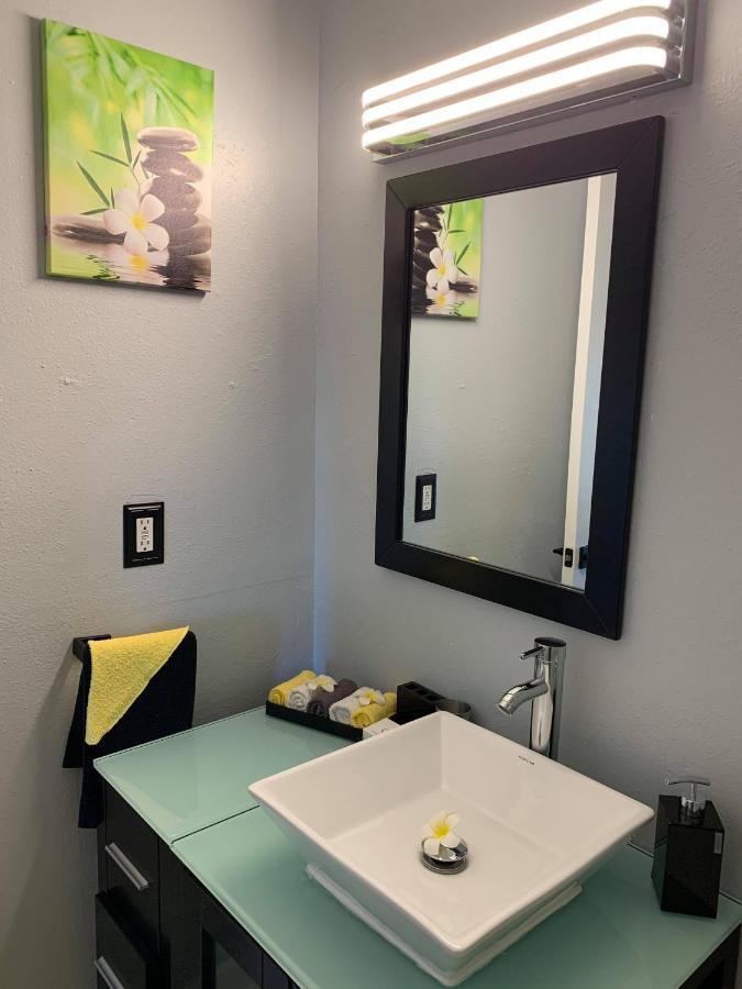 Sienna Park Apartments サラソータ エクステリア 写真